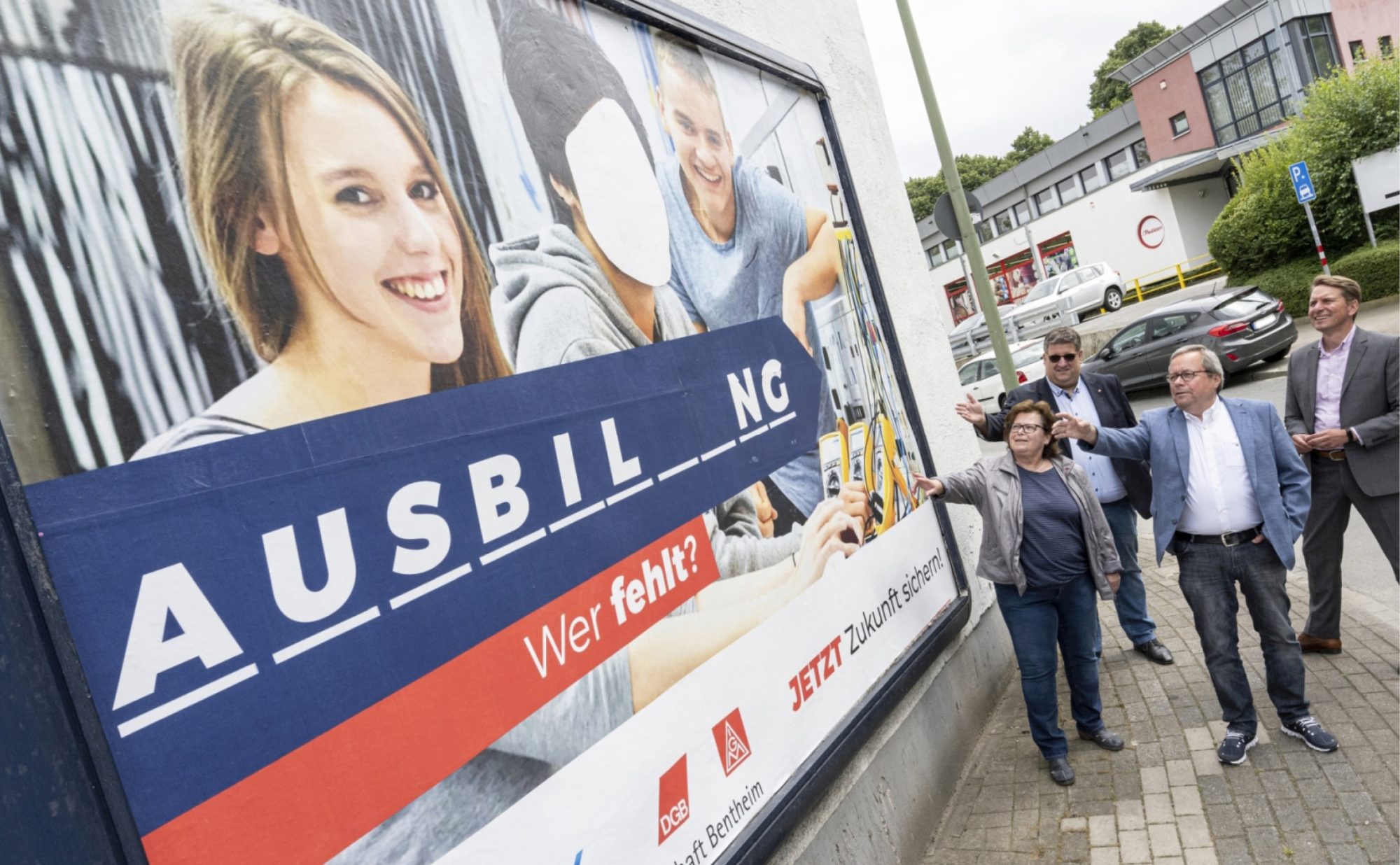 Durch Ausbildung Jetzt Zukunft Sichern Wir Wirtschaft Regional