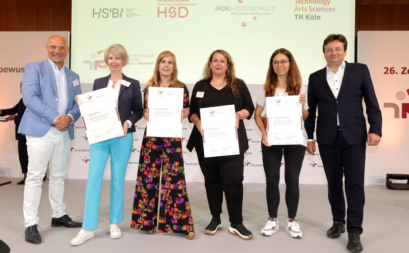 HSBI erneut als familienfreundliche Hochschule ausgezeichnet