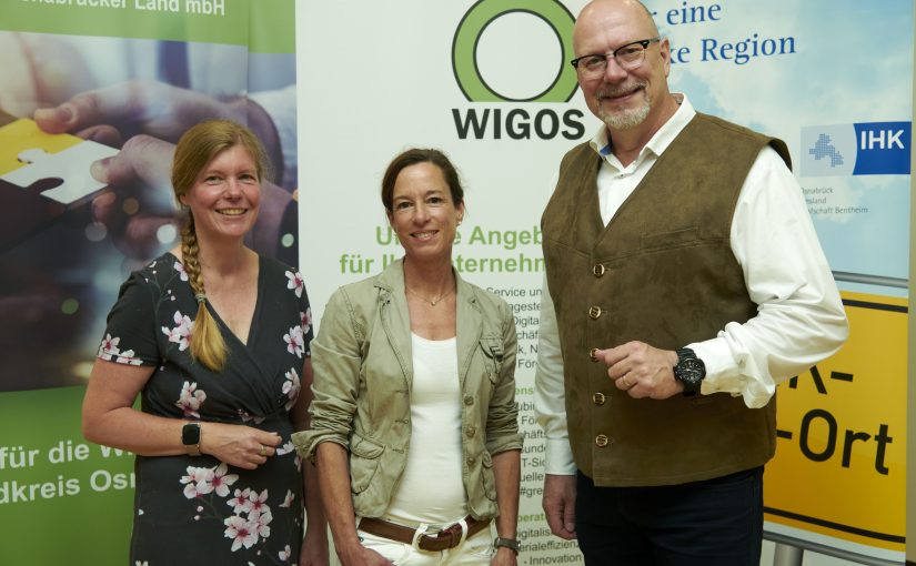 Andrea Frosch von der WIGOS (li.), Karen Barbrock, IHK-Projektleiterin, und Christian Goede-Diedering, Referent von DATEV, freuten sich über die hohe Resonanz auf die Vortragsveranstaltung der WIGOS, WFO und IHK. (Foto: Uwe Lewandowski)