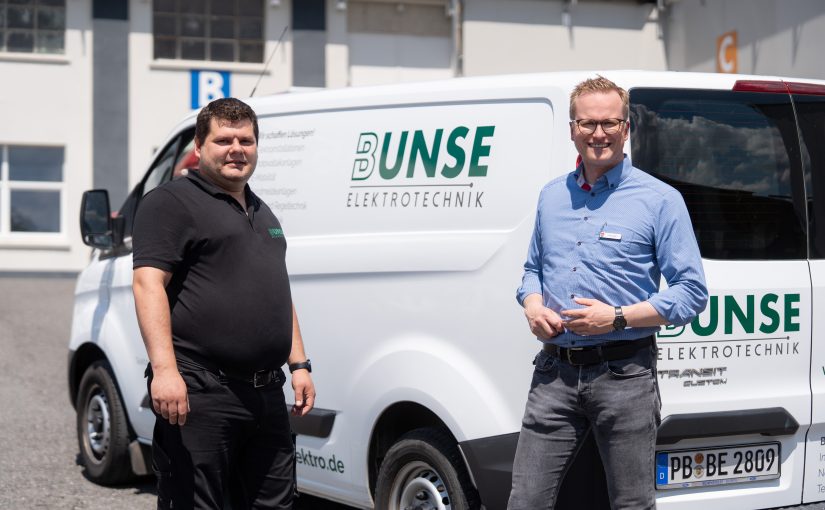 Simon Middeke (links) zusammen mit Wirtschaftsförderer Michael Kubat, Stadt Büren. (Foto: Michael Kirchner)