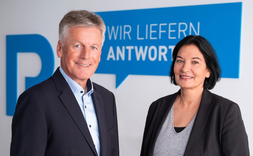 Richard Mayer und neue Sprecherin der Geschäftsführung Caren Borges (Foto: B+M Blumenbecker GmbH)